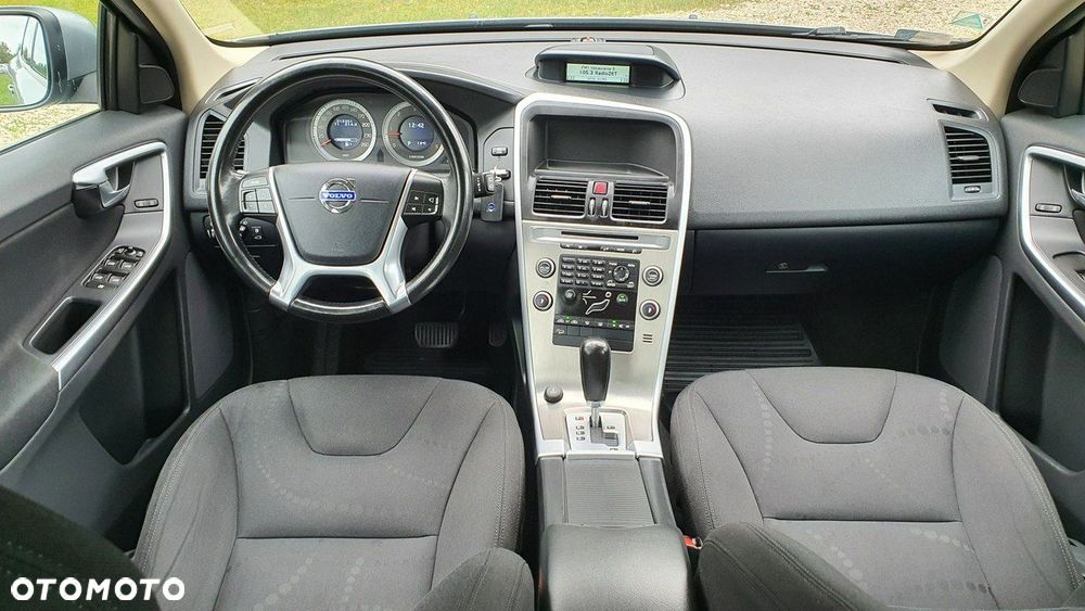 Volvo XC 60 - 6