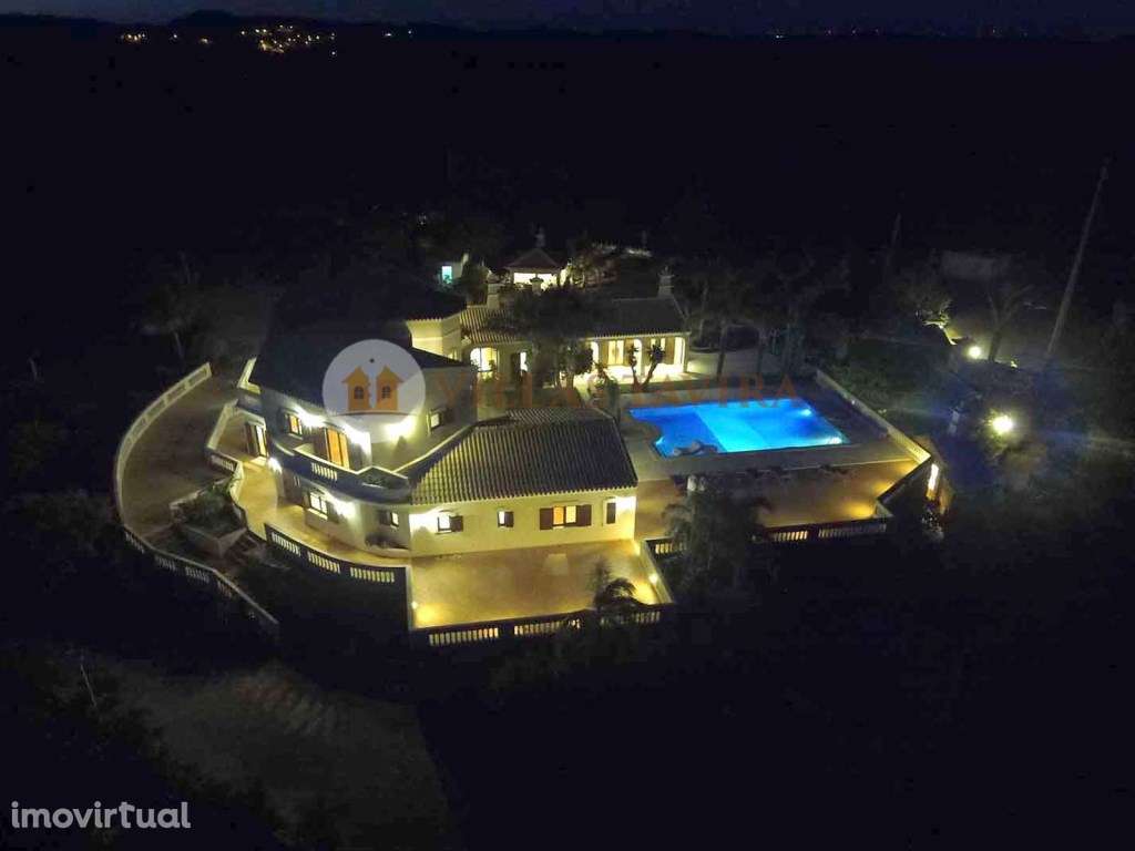 Moradia T4+2 de Luxo na Serra Algarvia com Vista para o Mar e Piscina - Grande imagem: 5/54