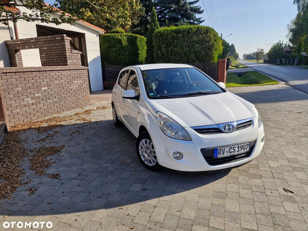 Hyundai i20 - 3