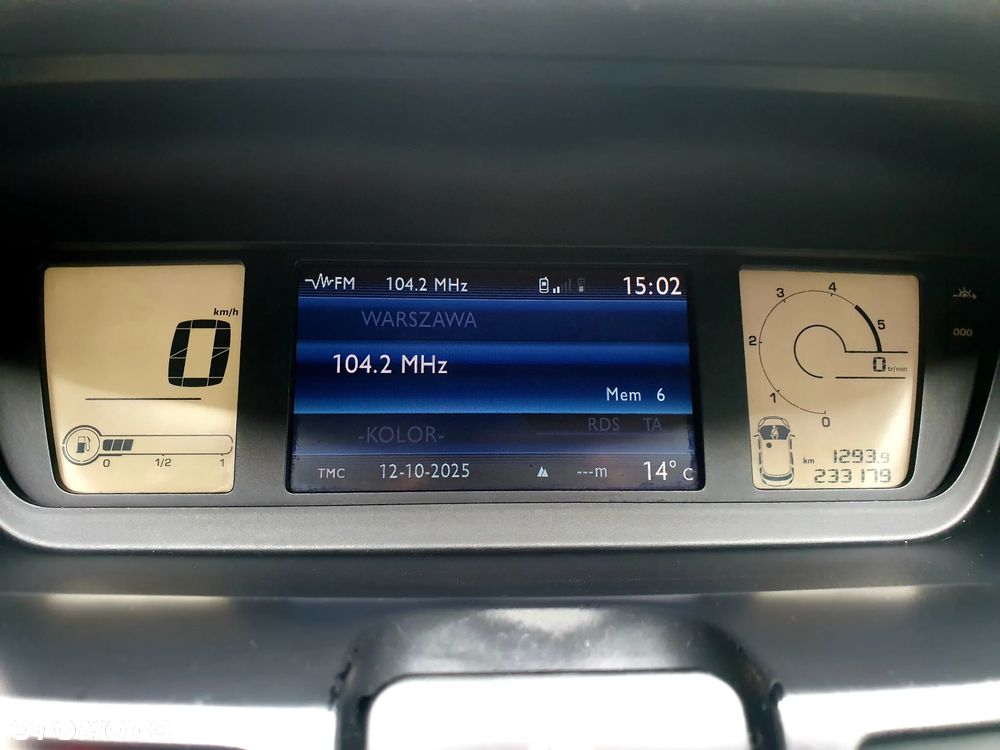 Citroën C4 2.0 HDi Exclusive - 16