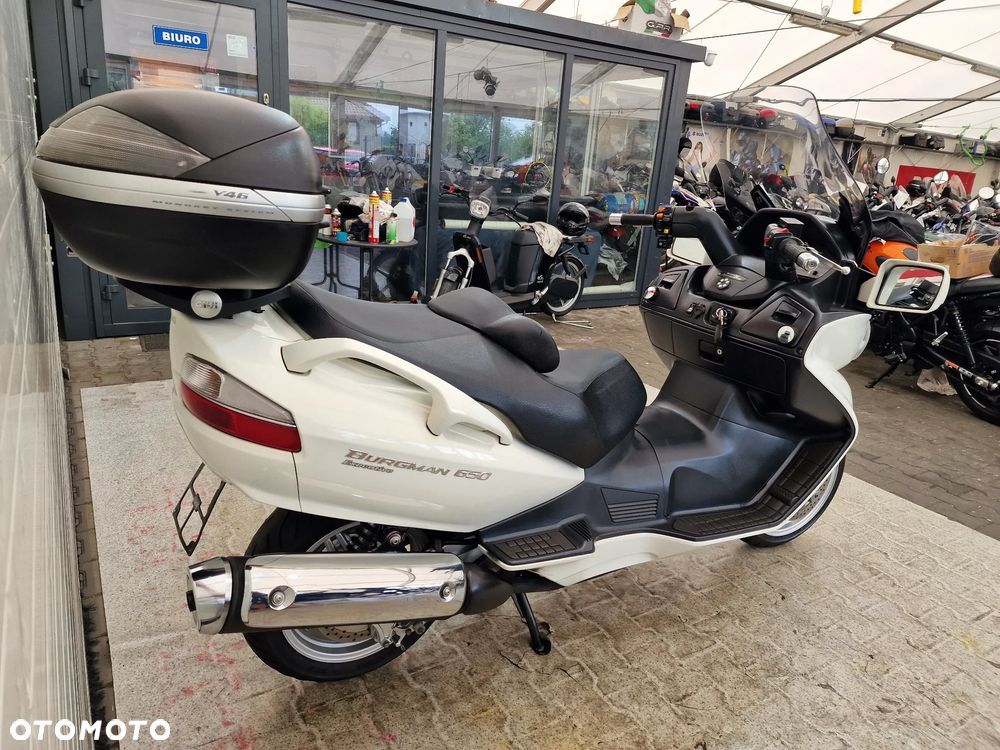 Suzuki Burgman - 18