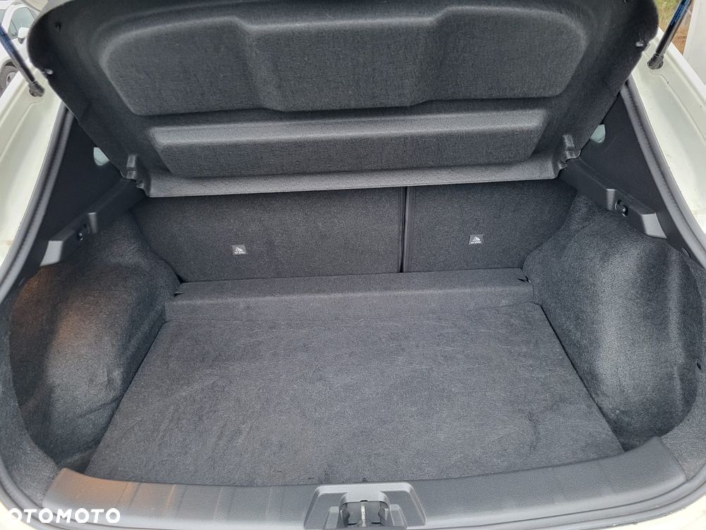 Nissan Qashqai 1.2 DIG-T N-Connecta EU6 - 10