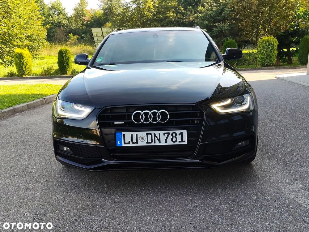 Audi A4 Avant 2.0 TDI DPF quattro S line Sportpaket - 10