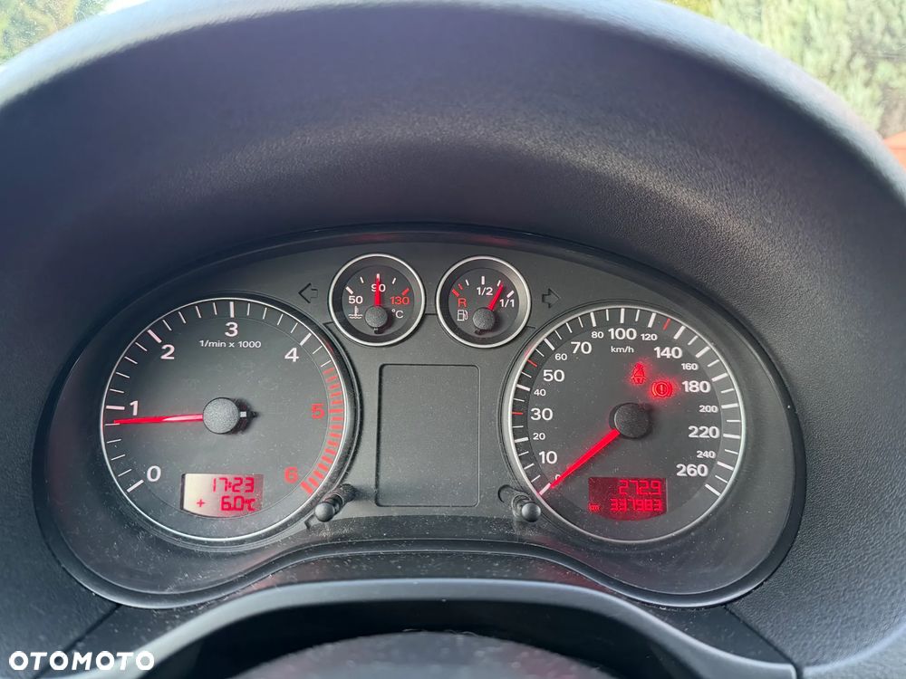 Audi A3 3-drzwiowe 1.9 TDI Ambiente - 22