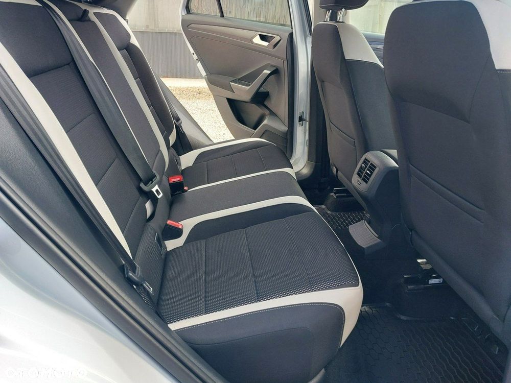 Volkswagen T-Roc 1.5 TSI ACT Premium DSG - 16