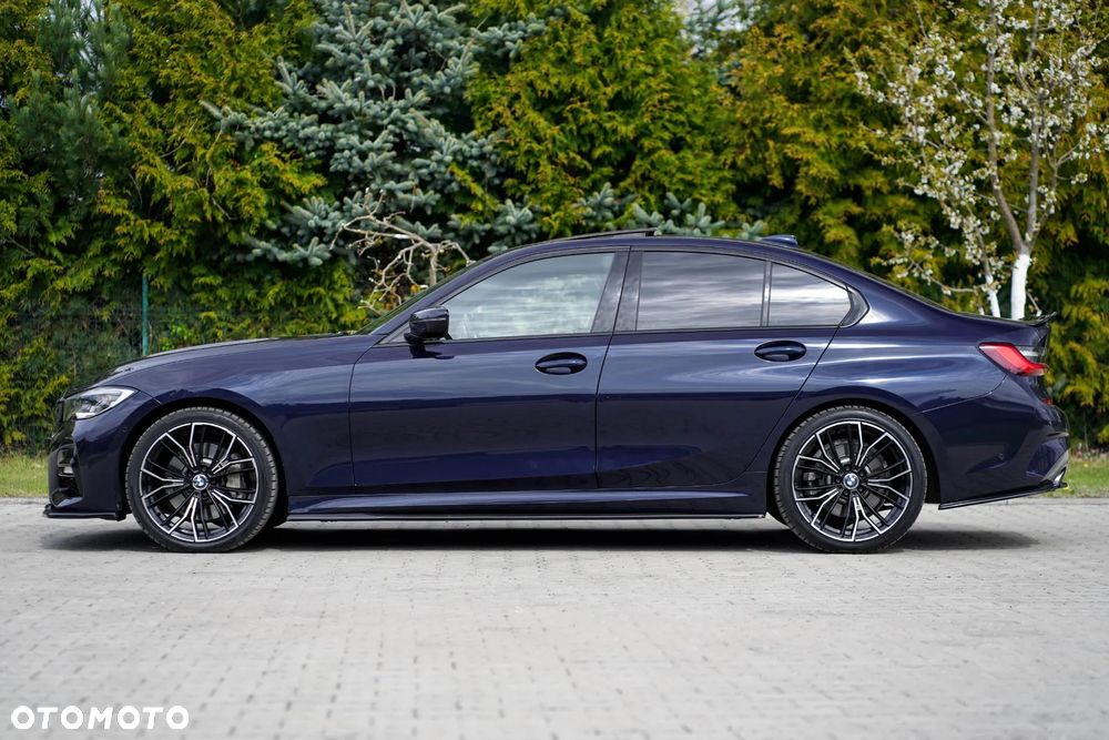 BMW Seria 3 330d xDrive mHEV M Sport - 5