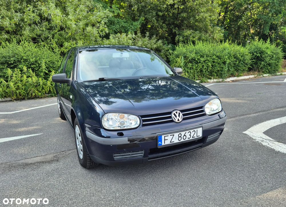Volkswagen Golf 1.4 Basis - 3