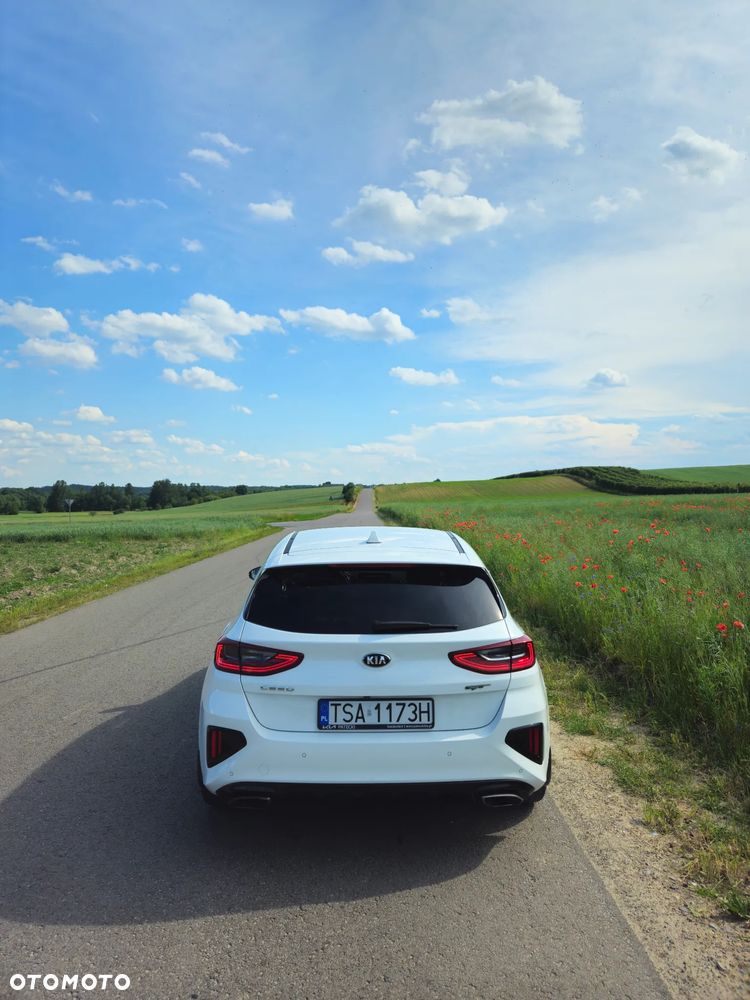 Kia Ceed 1.6 T-GDI GT DCT - 6