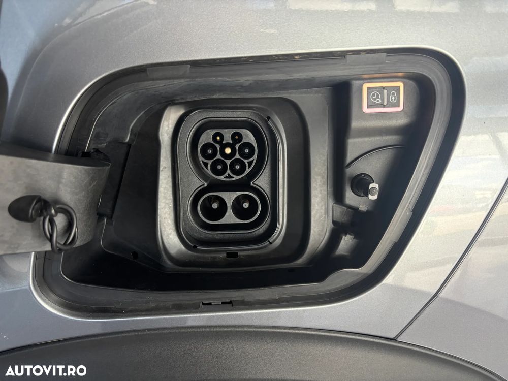 Peugeot 2008 136 Active - 16