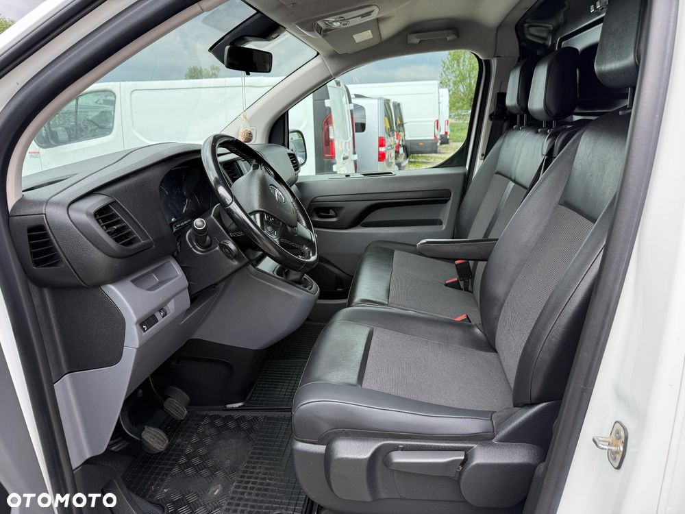 Opel VIVARO/L3/SILNIK 2.0 122KM/Klima/PDC/Tempomat/Sensor deszczu/Sensor świateł/ - 14