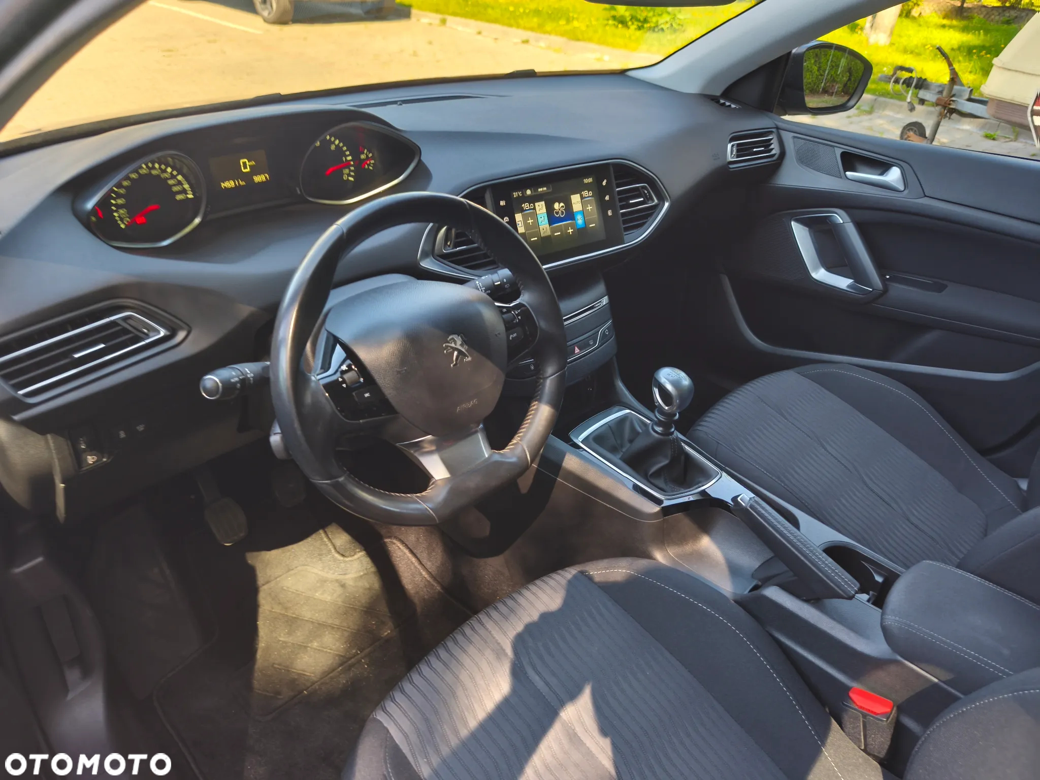 Peugeot 308 1.6 e-HDi Active S&S - 24