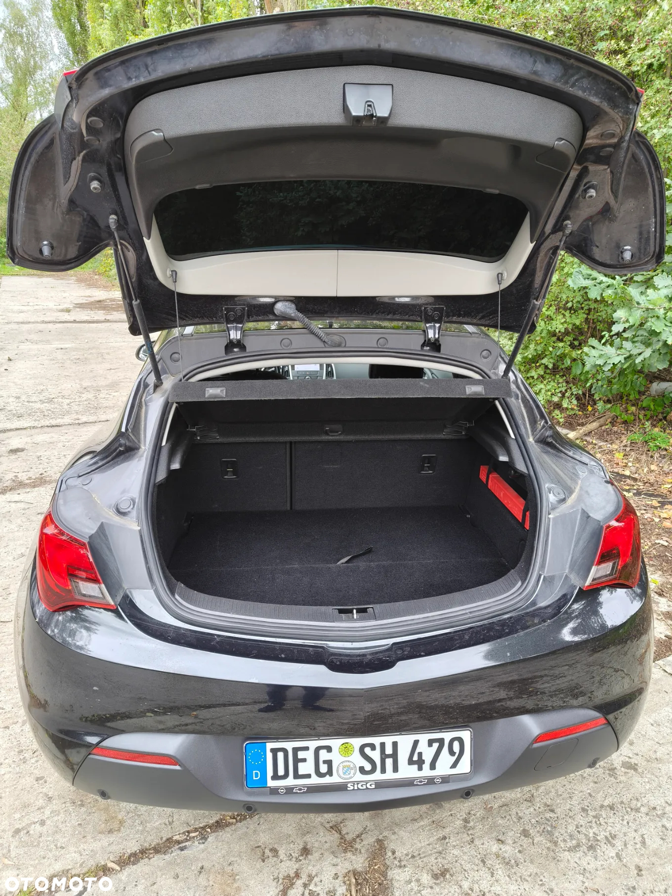 Opel Astra GTC 1.4 Turbo Active - 28