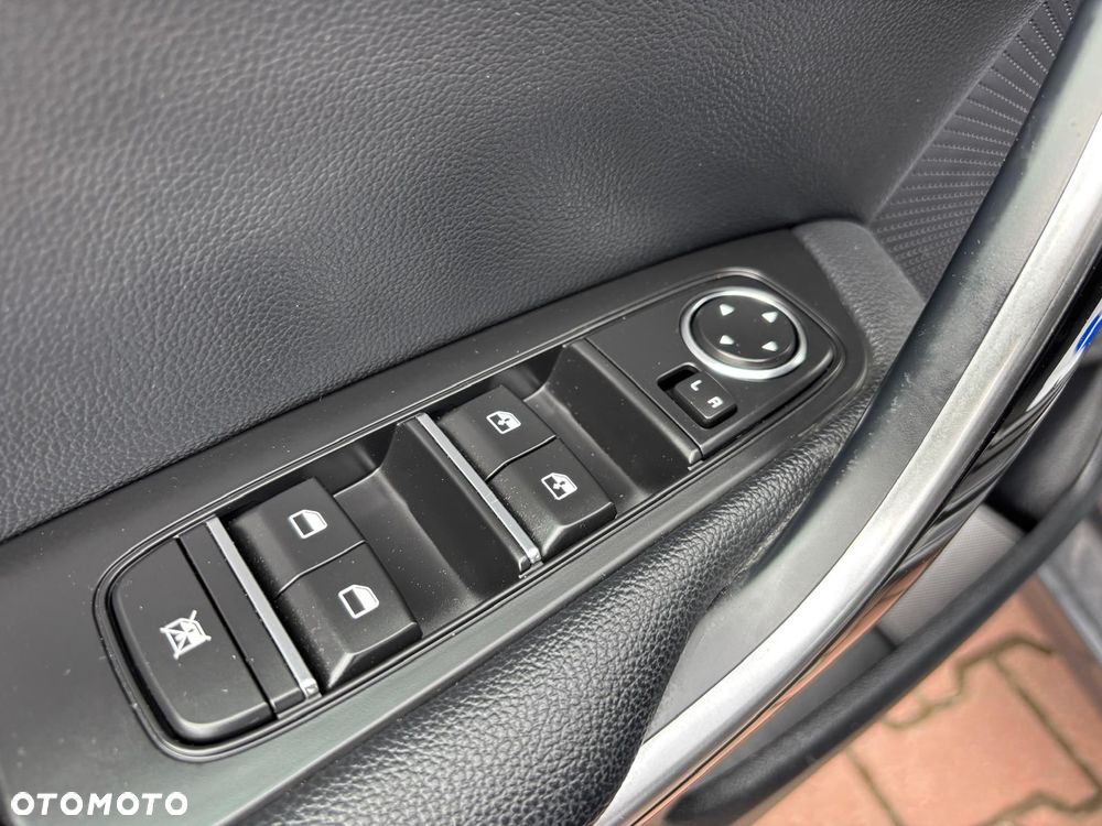 Kia Ceed 1.6 CRDi (48V Mild-Hybrid) DCT7 Platinum - 26