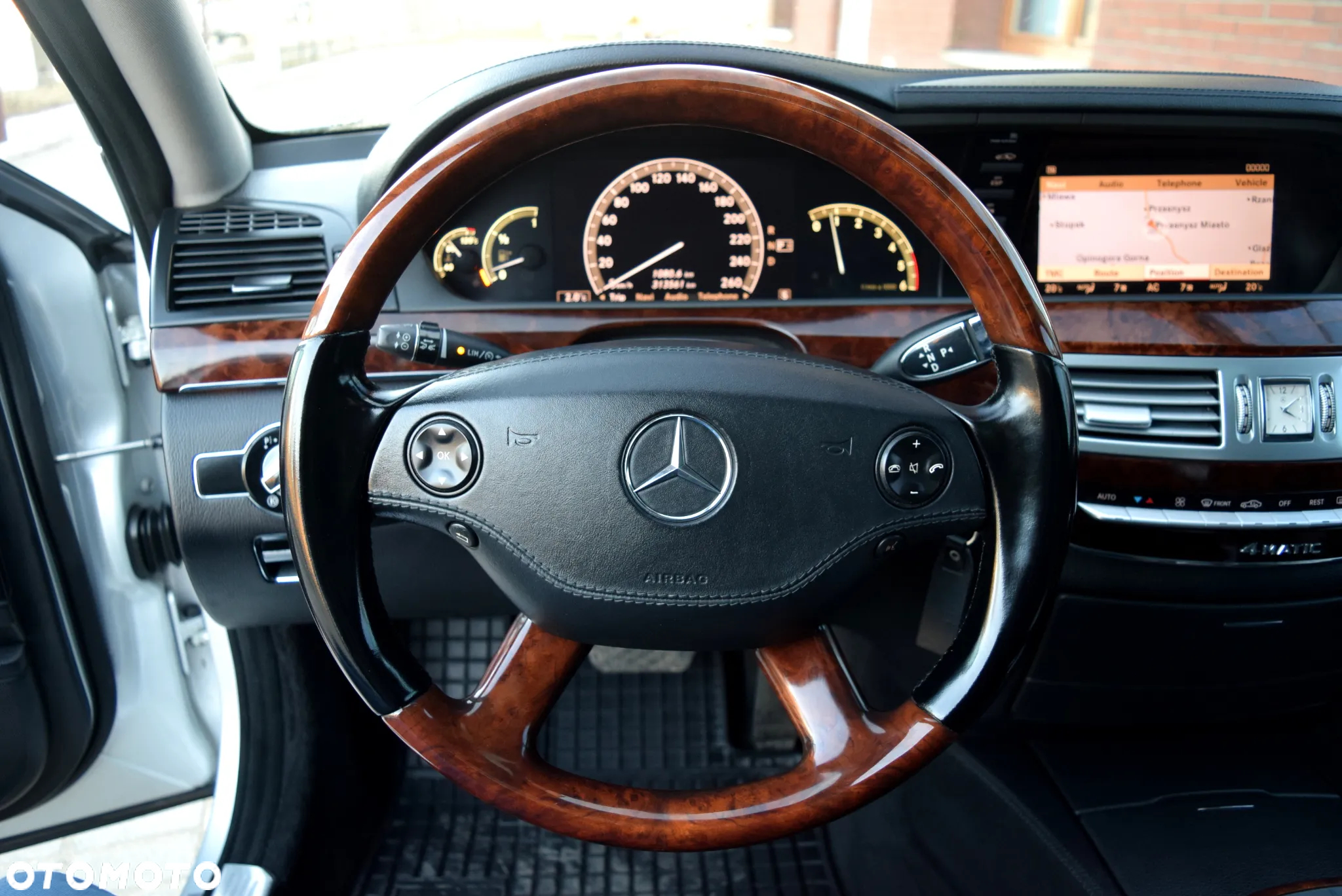 Mercedes-Benz Klasa S - 22