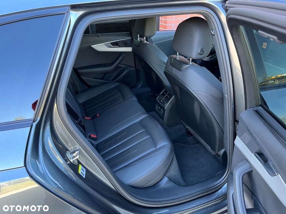 Audi A4 Avant 45 TDI quattro tiptronic - 16