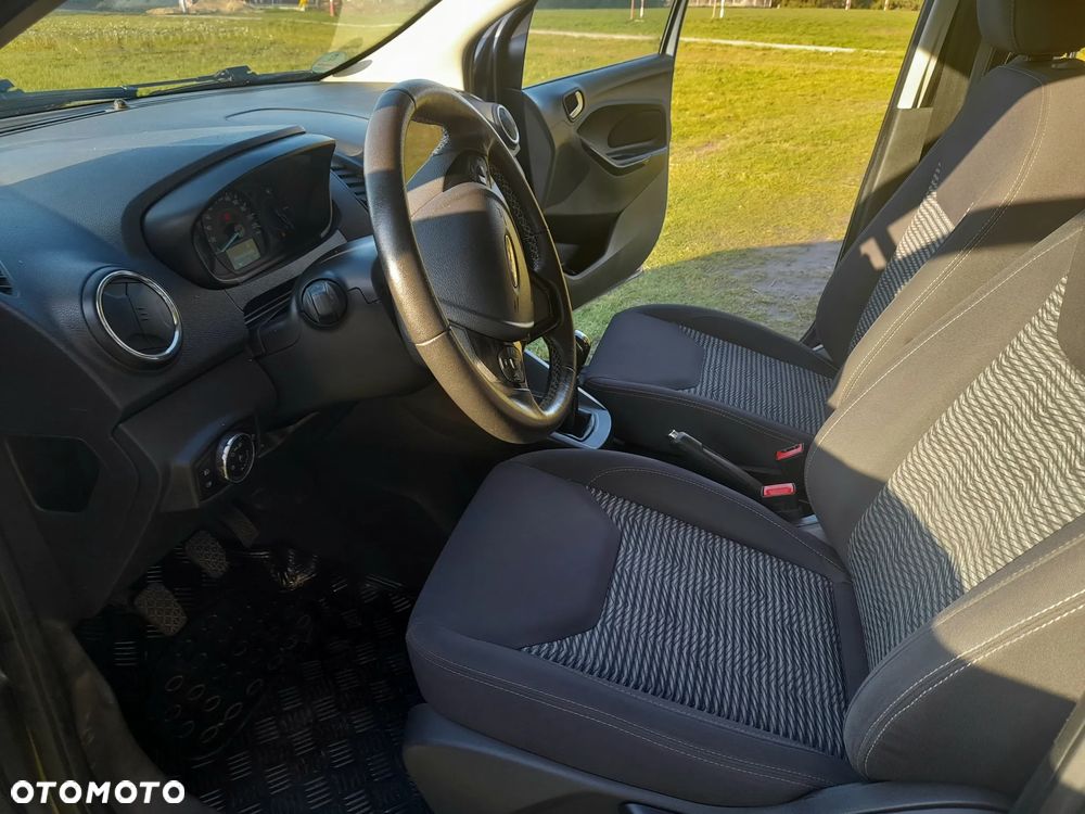 Ford Ka+ - 10