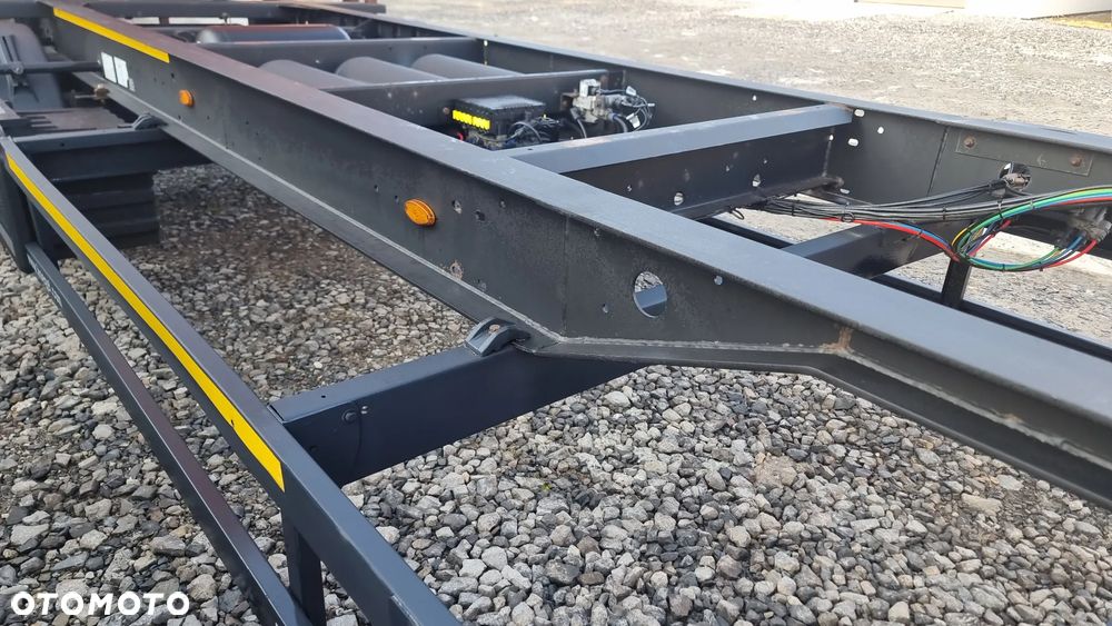 Kögel 18.500zł netto PRZYCZEPA 2017 rok KOGEL BDF JUMBO OPONY R19.5 SAF ST.bdb - 7