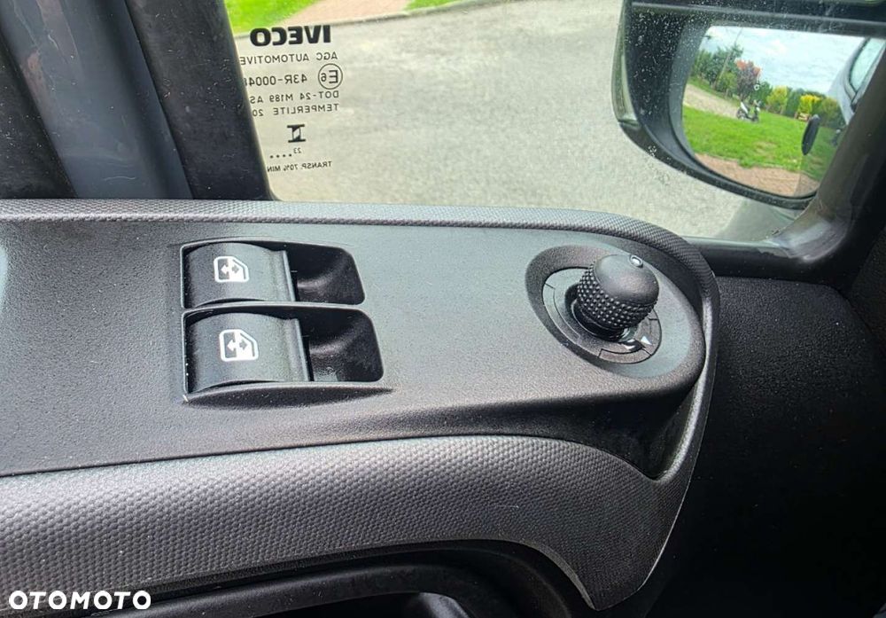 Iveco Daily 35S18 - 11