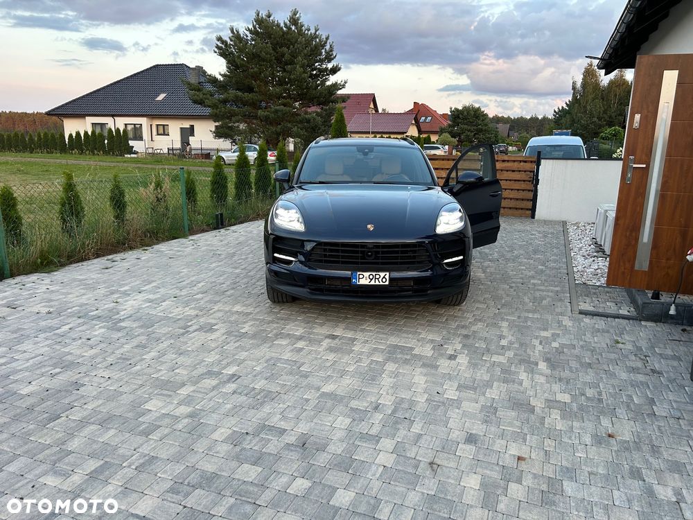 Porsche Macan Standard - 18
