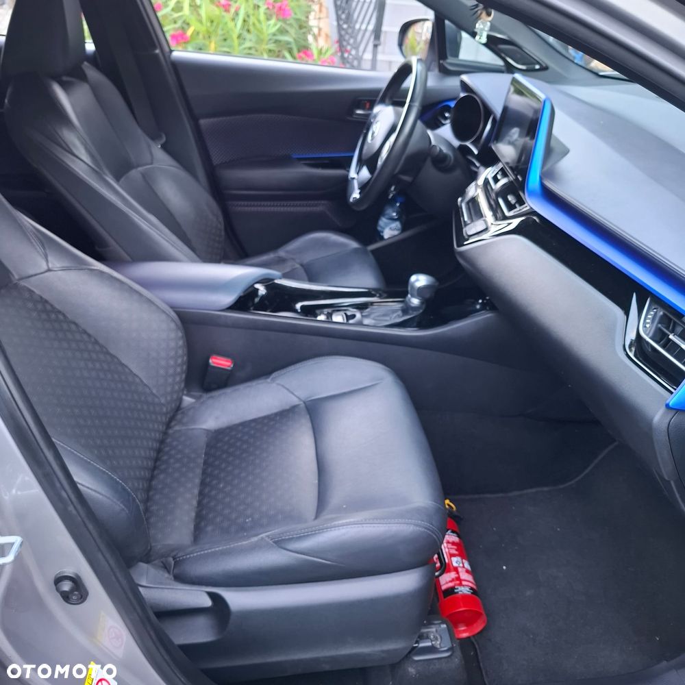 Toyota C-HR Style Selection - 22