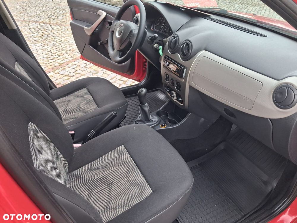Dacia Sandero - 14
