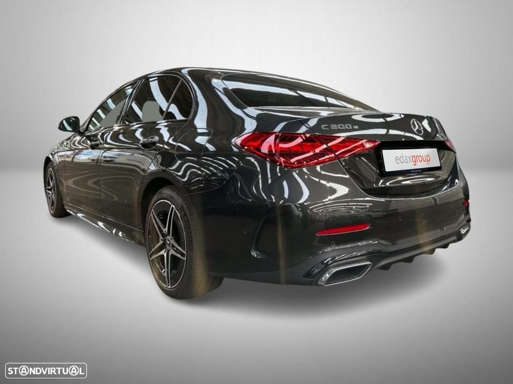 Mercedes-Benz C 300 e 9G-TRONIC AMG Line - 2