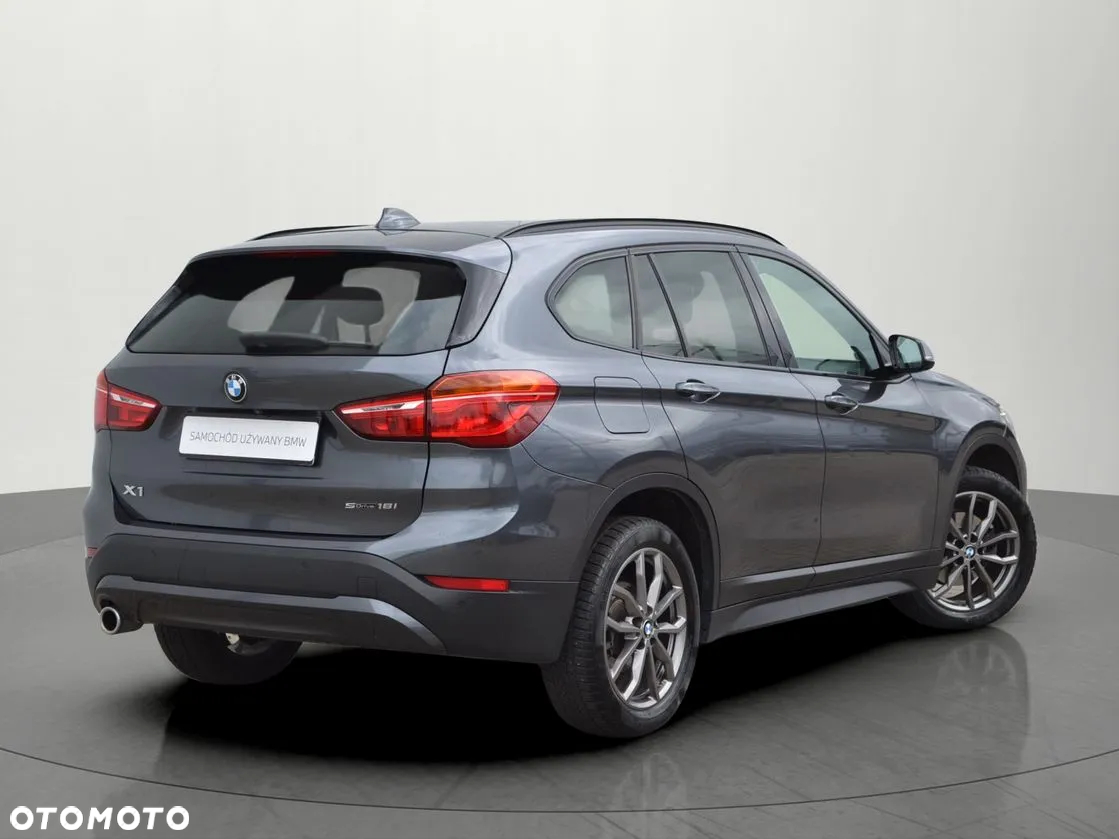 BMW X1 sDrive18i Advantage - 4