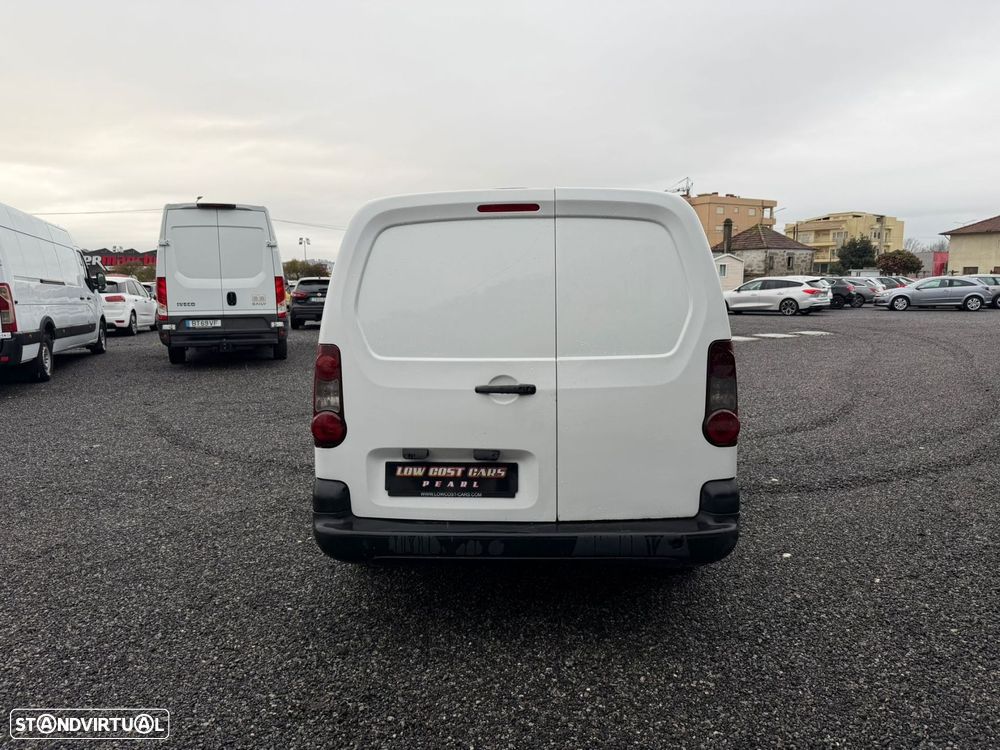 Citroën Berlingo 1.6 HDi 800 Longo Club - 11