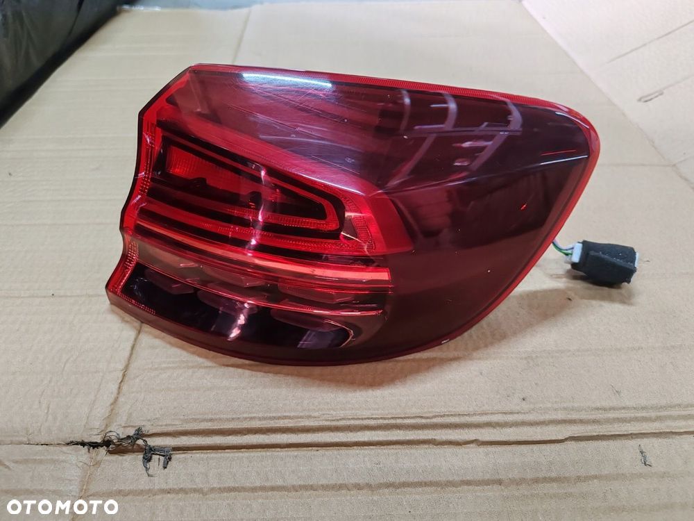 Lampa prawa tył tylna 92402j7150 kombi Kia Ceed III 18- - 3
