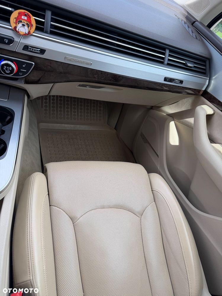 Audi Q7 3.0 TDI Quattro Tiptronic - 27