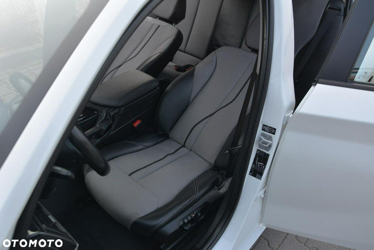 BMW Seria 1 125i M Sport - 23