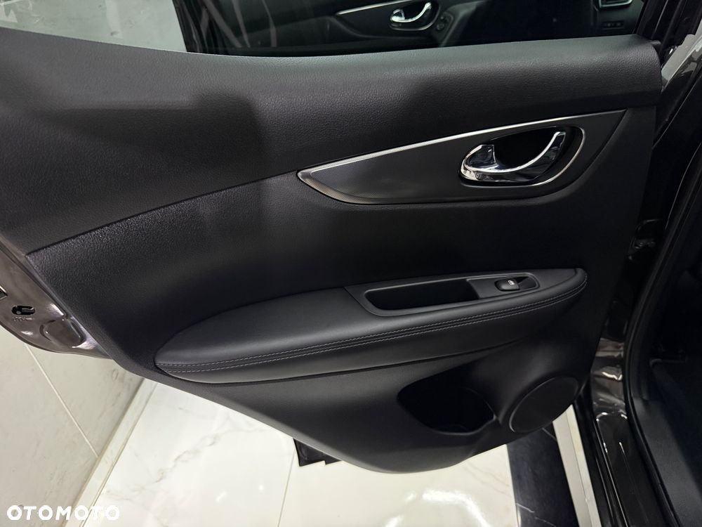 Nissan Qashqai 1.6 DIG-T 360 - 13