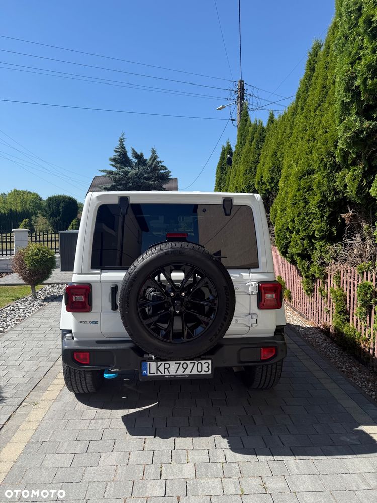 Jeep Wrangler - 4