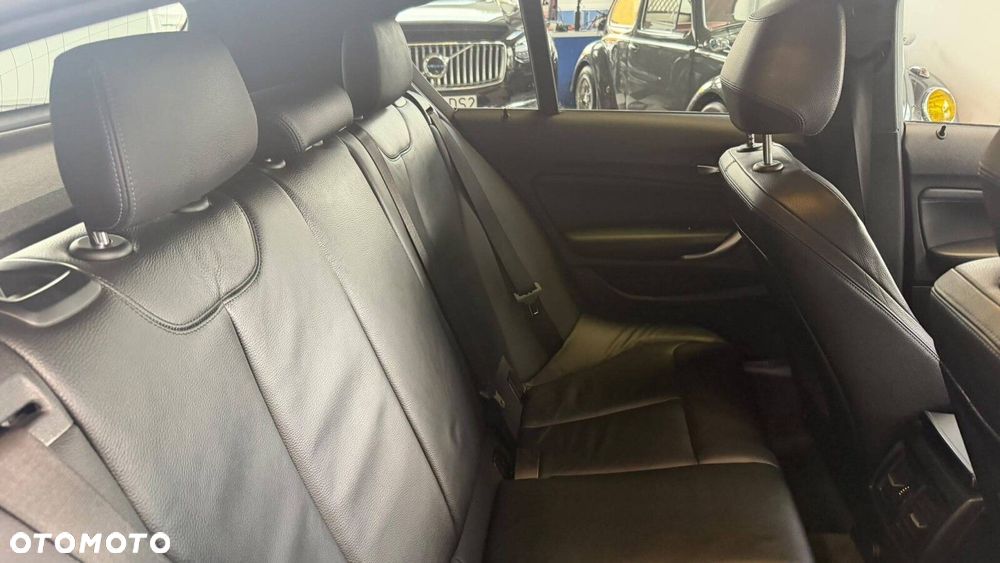BMW Seria 1 - 21