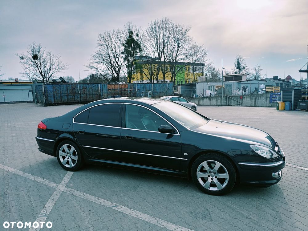 Peugeot 607 - 8