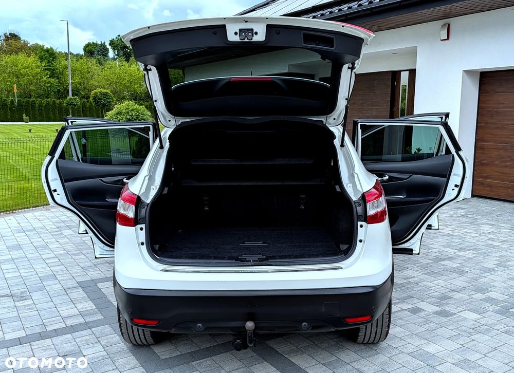 Nissan Qashqai 1.6 DIG-T 360 - 12