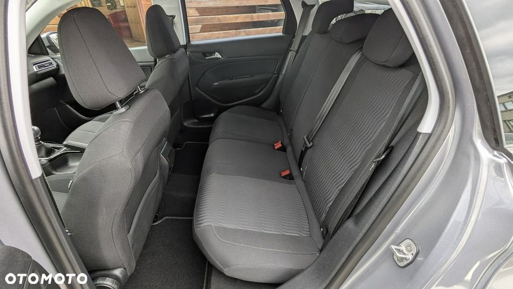 Peugeot 308 - 19