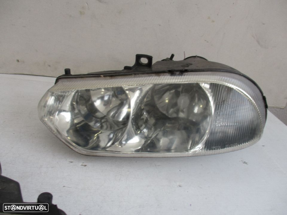Farol Optica Alfa Romeo 156 Esquerdo Direito - 4