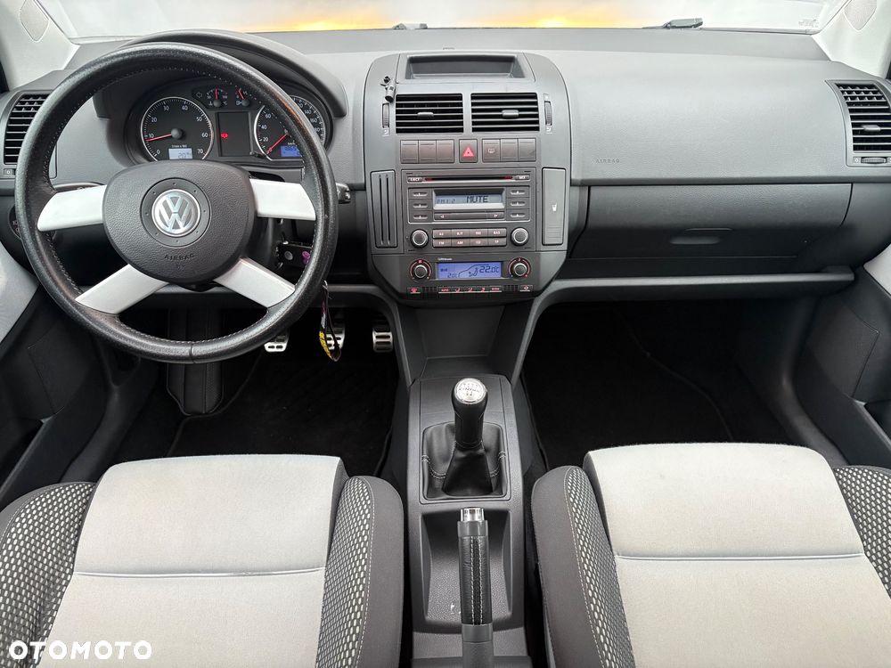 Volkswagen Polo Cross - 13