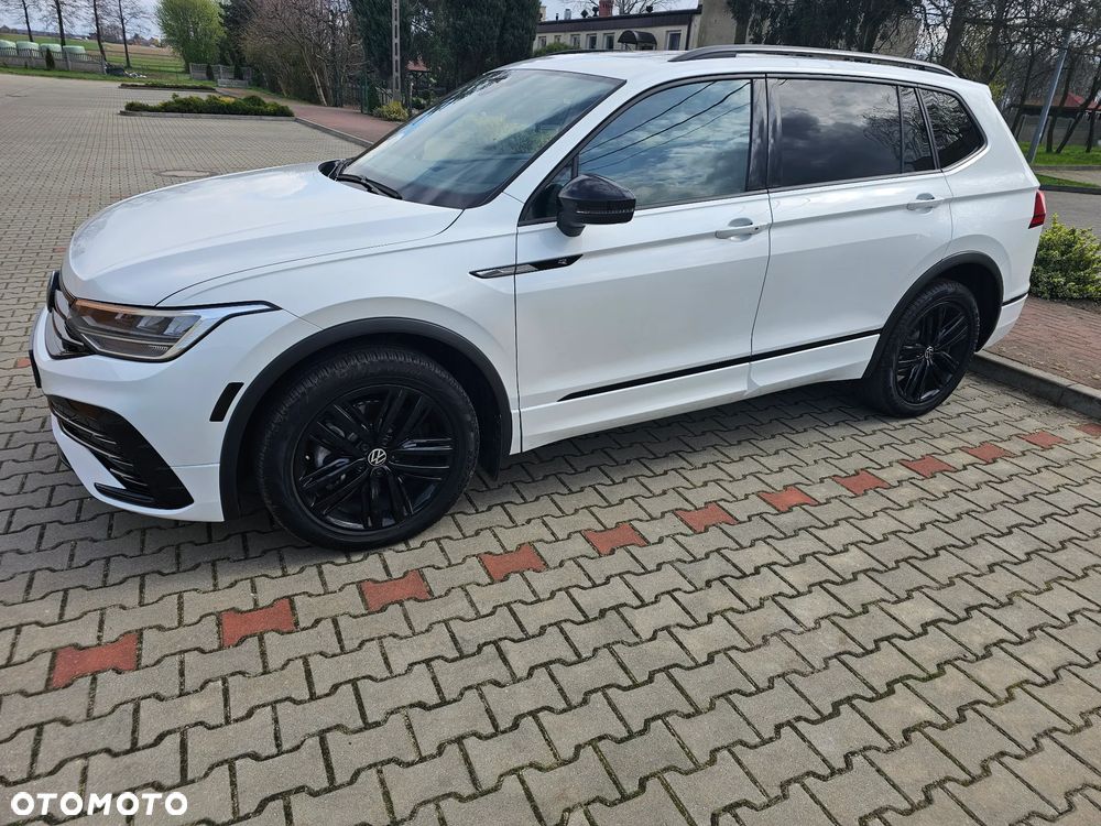 Volkswagen Tiguan Allspace - 8