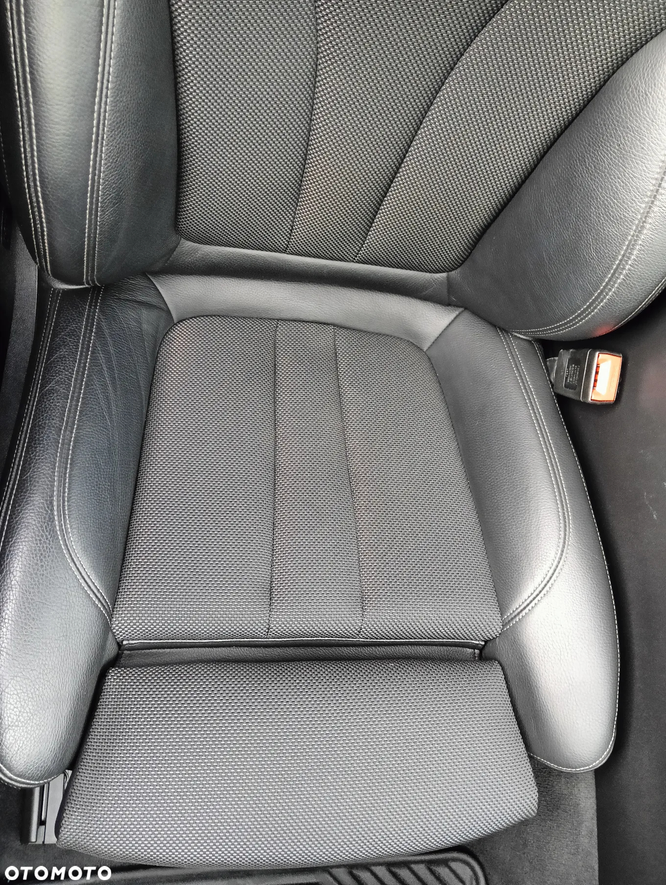 Jeep Grand Cherokee 3.6 V6 Laredo - 21