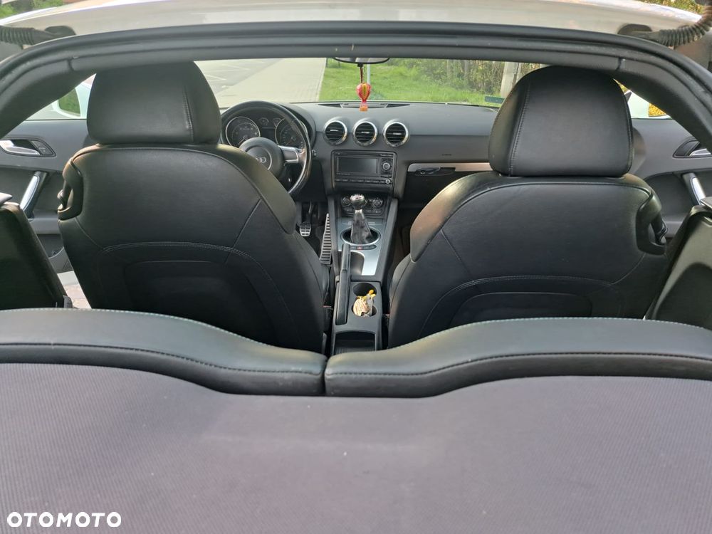 Audi TT Coupé - 11