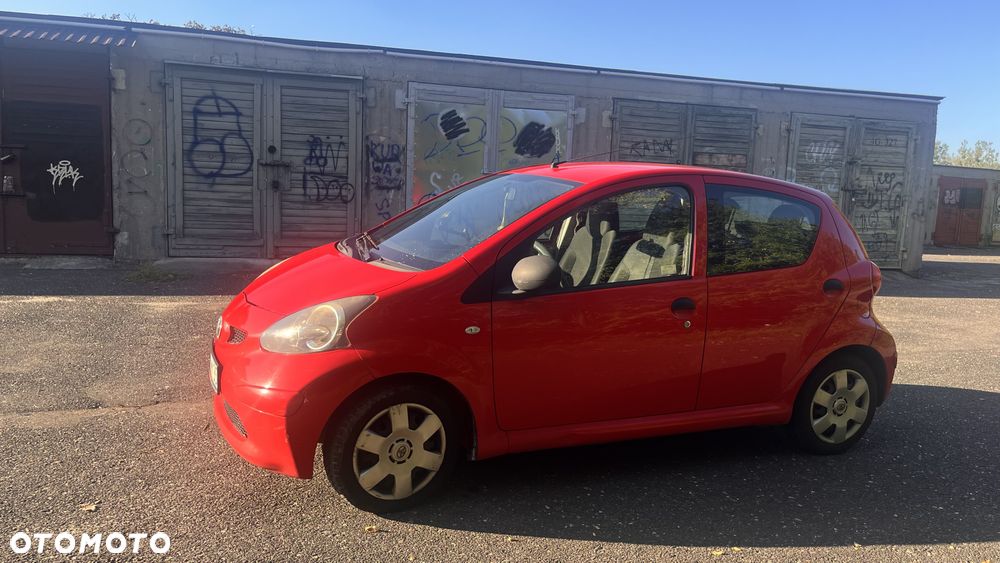 Toyota Aygo 2008 photo 3