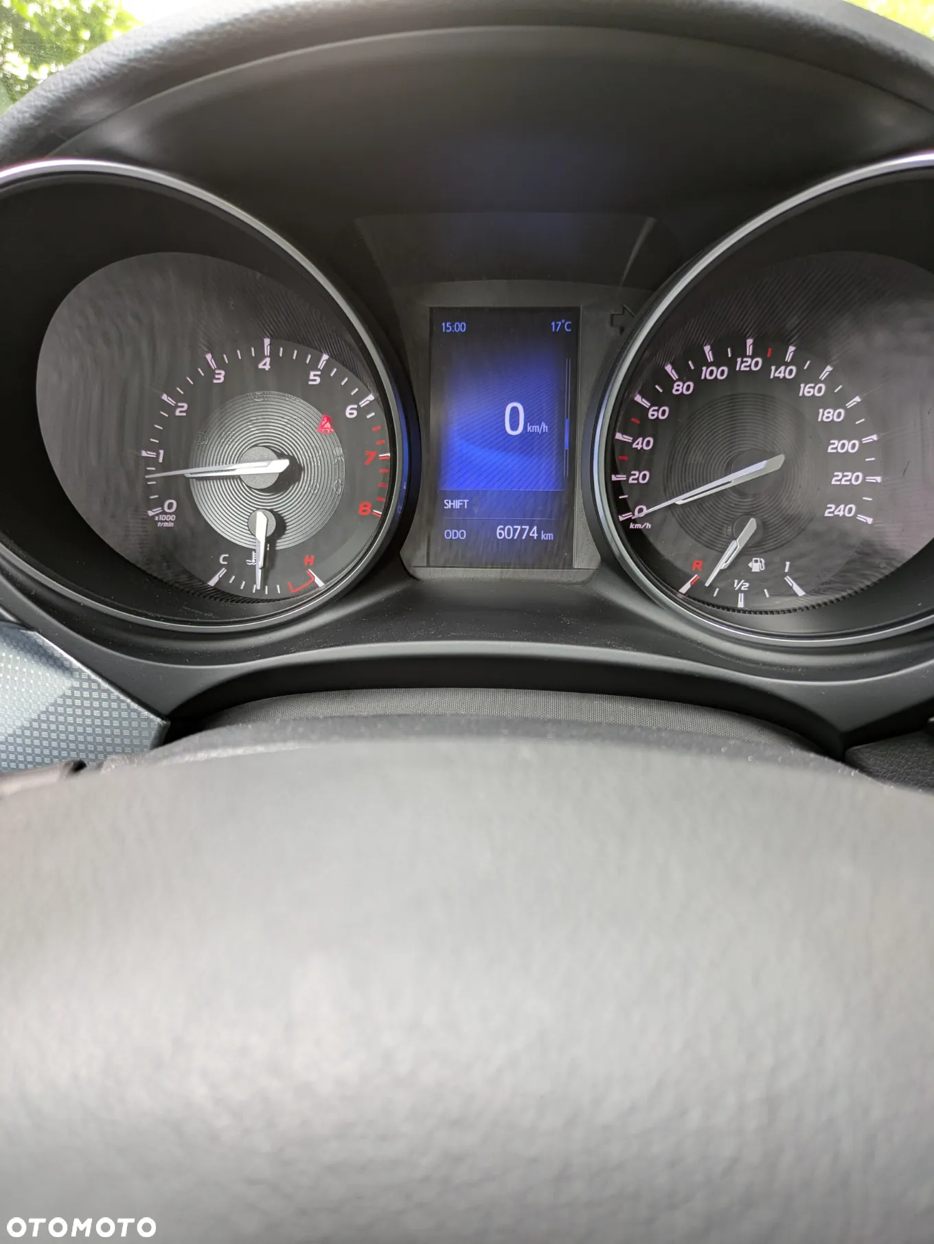 Toyota Avensis 1.8 Prestige - 12