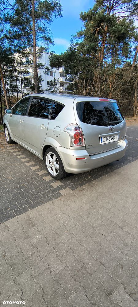 Toyota Corolla Verso - 21