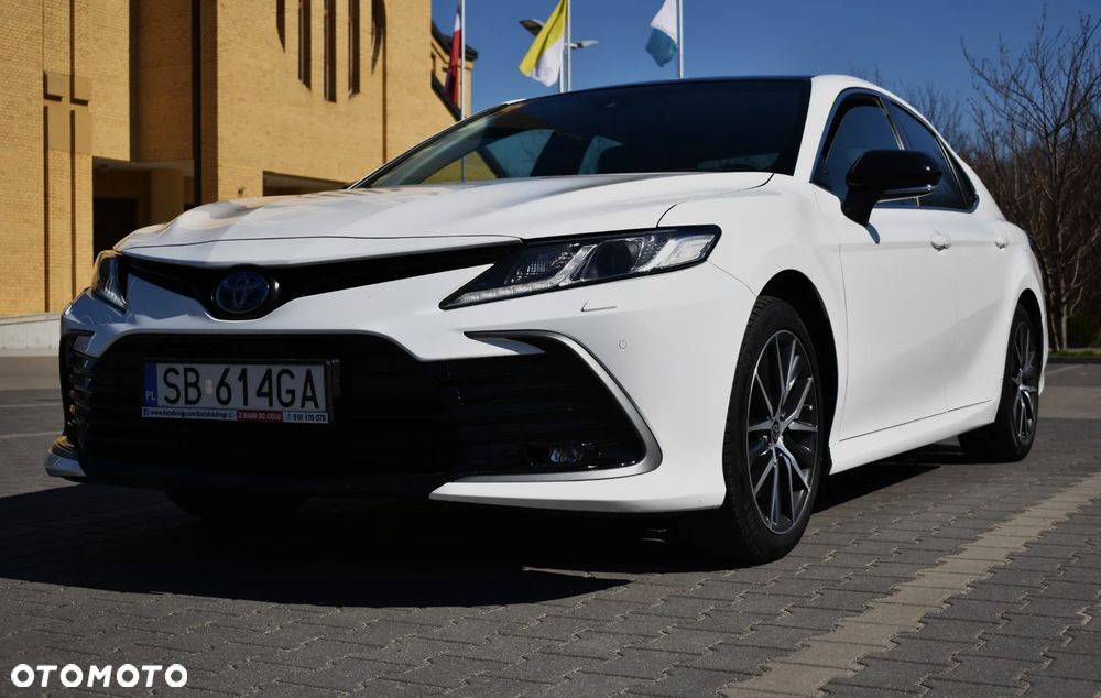 Toyota Camry 2.5 Hybrid Comfort CVT - 14