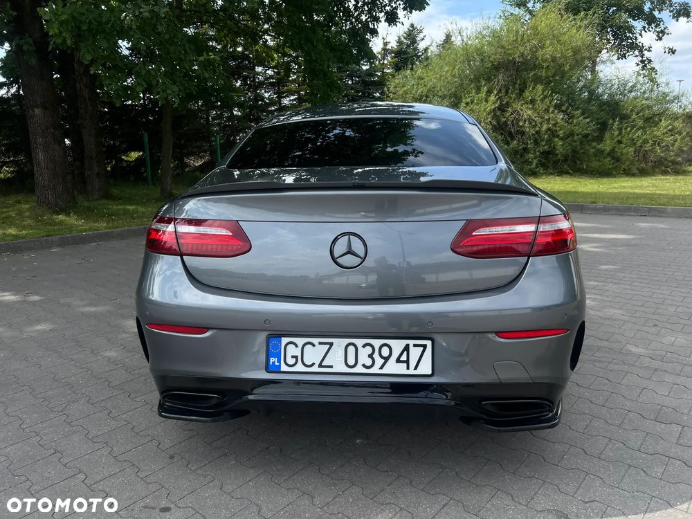 Mercedes-Benz Klasa E 200 9G-TRONIC AMG Line - 10