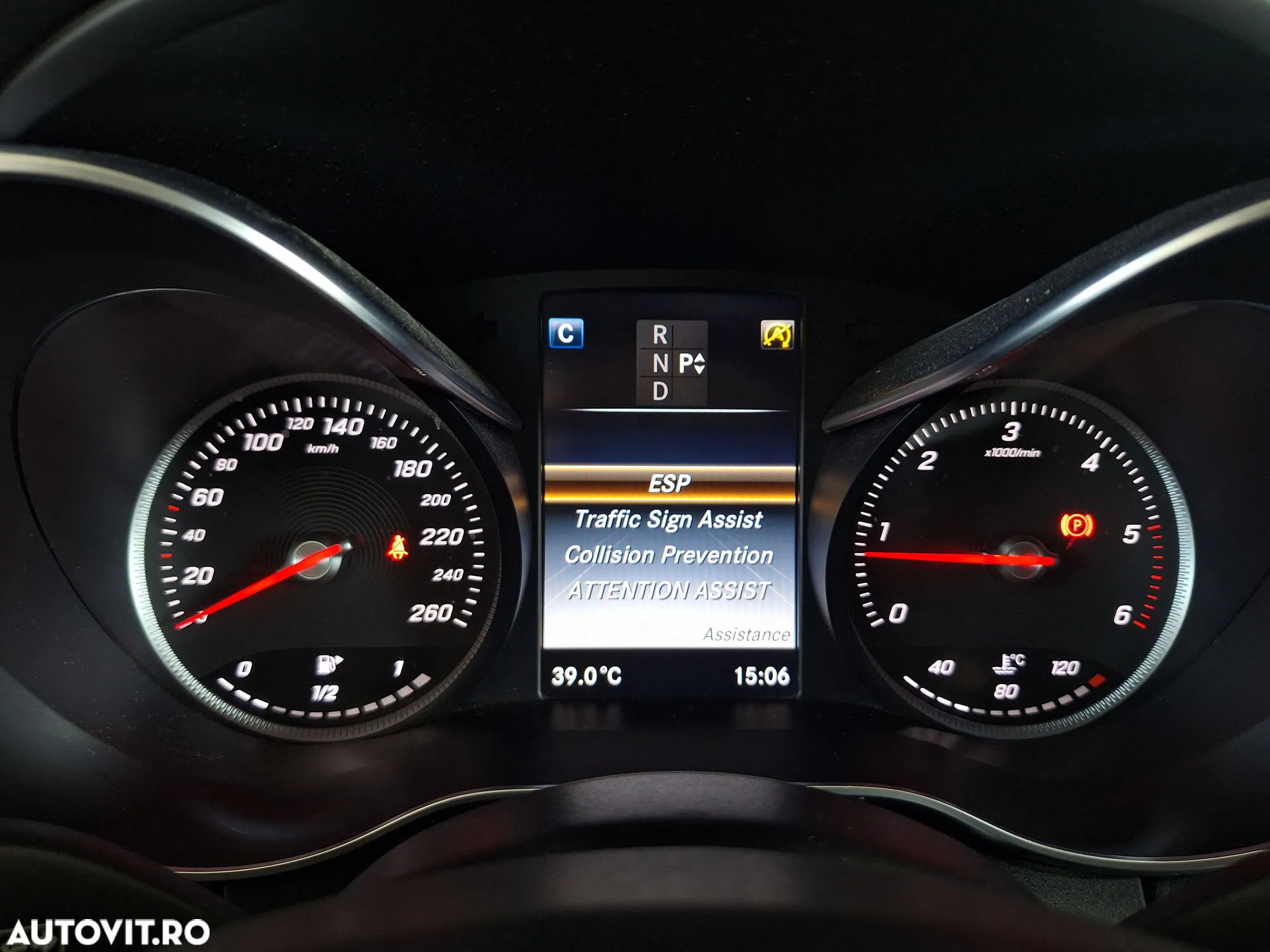 Mercedes-Benz C - 23
