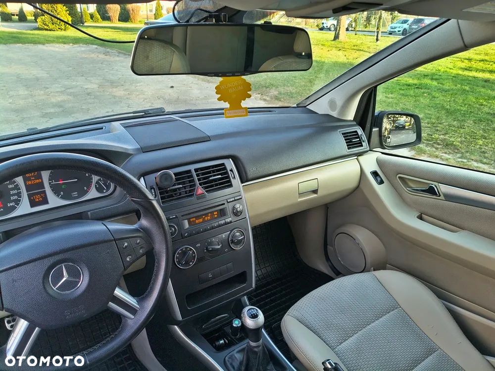 Mercedes-Benz Klasa B 180 CDI Special Edition - 16