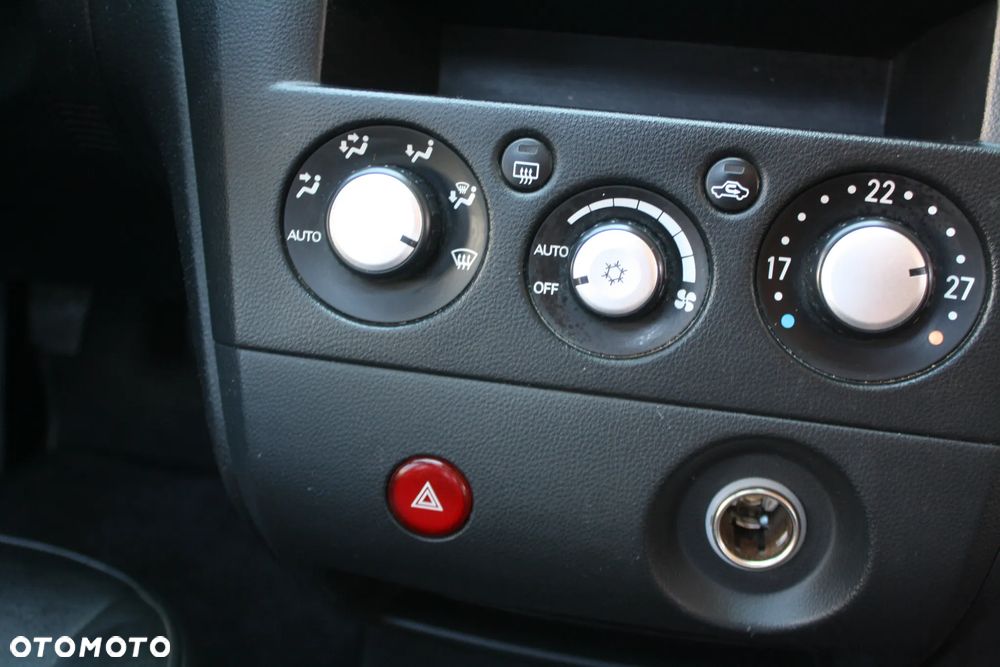 Mitsubishi Outlander 2.0 Sport 4WD - 18